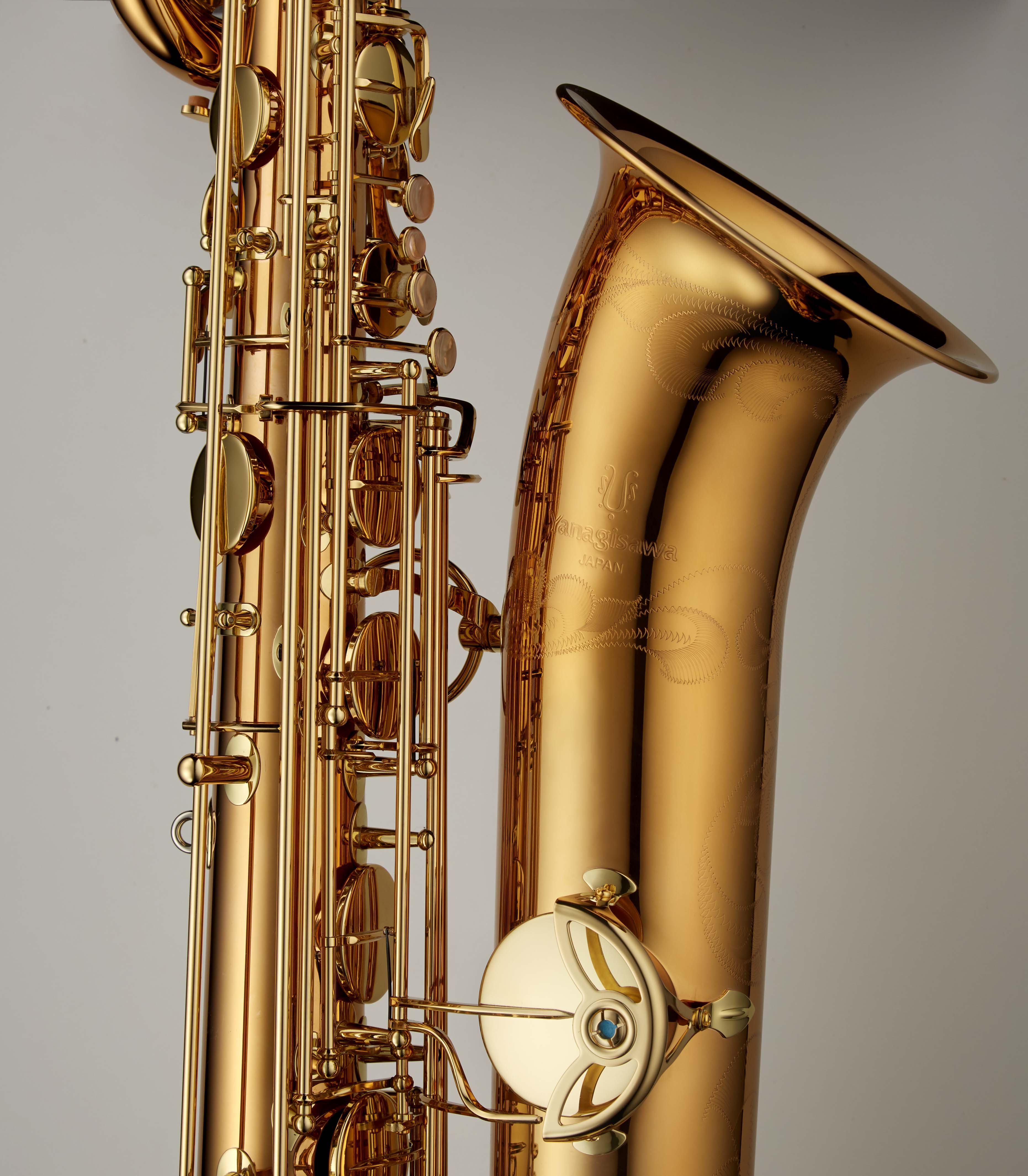 Yanagisawa Baritone Saxophone - B-WO2 in Bronze