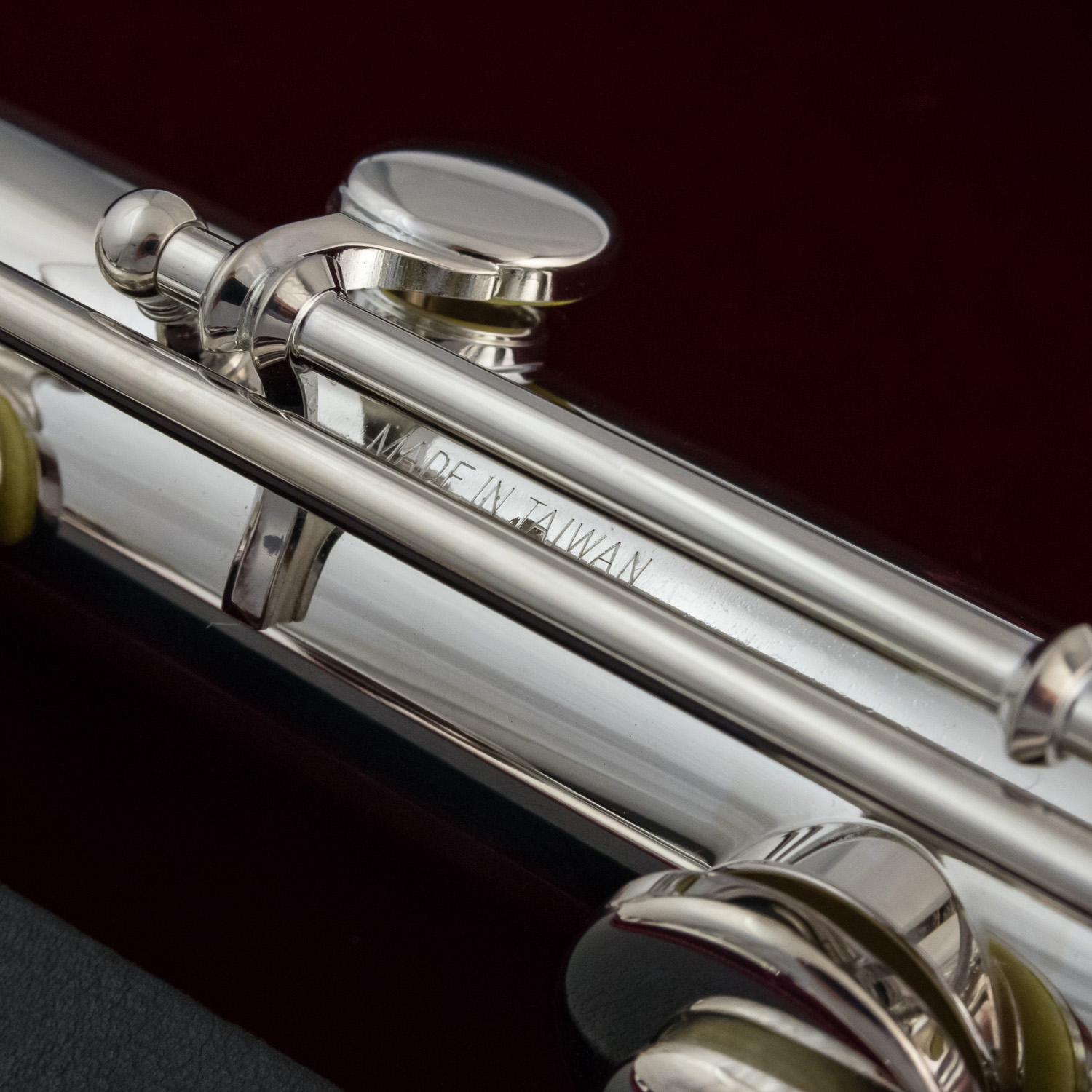 Jupiter JAF1000XE Alto Flute - Straight & Curved Head Joints