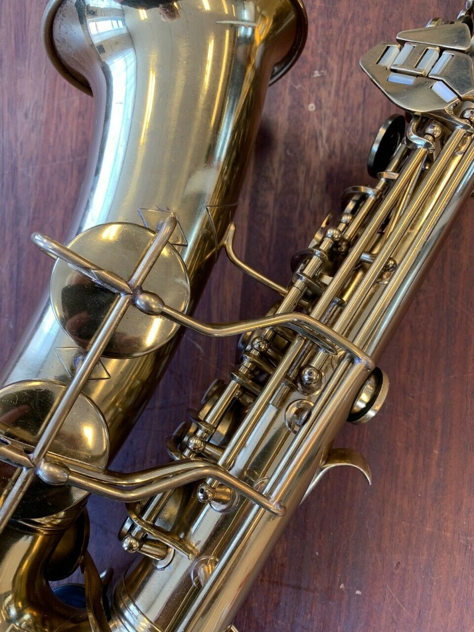 Pre-Owned Conn 6M Lady Face Alto Saxophone | 327816